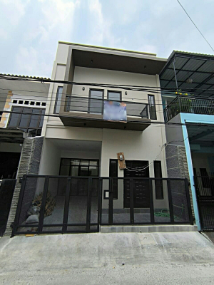 Rumah Baru Siap Huni dekat LRT Rawamangun