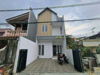 Rumah Siap Huni dekat Al Azhar Rawamangun