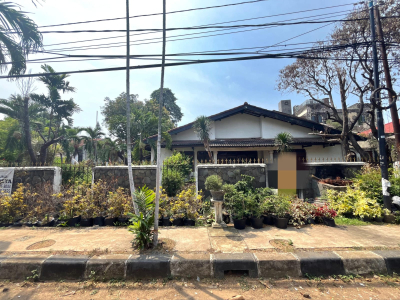 Rumah Siap Huni Dekat Arion Mal Rawamangun